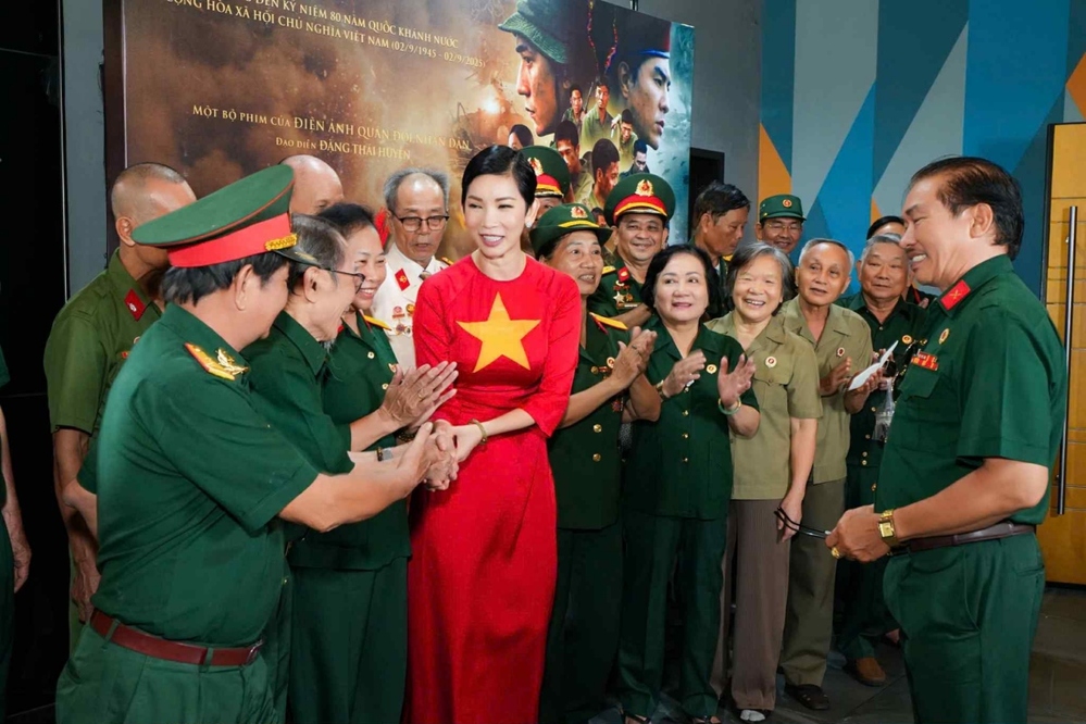 SWAGLIVE - Tin sao Viet - Tin tuc sao Viet - Scandal sao Viet - Tin tuc cua Sao - Tin cua Sao