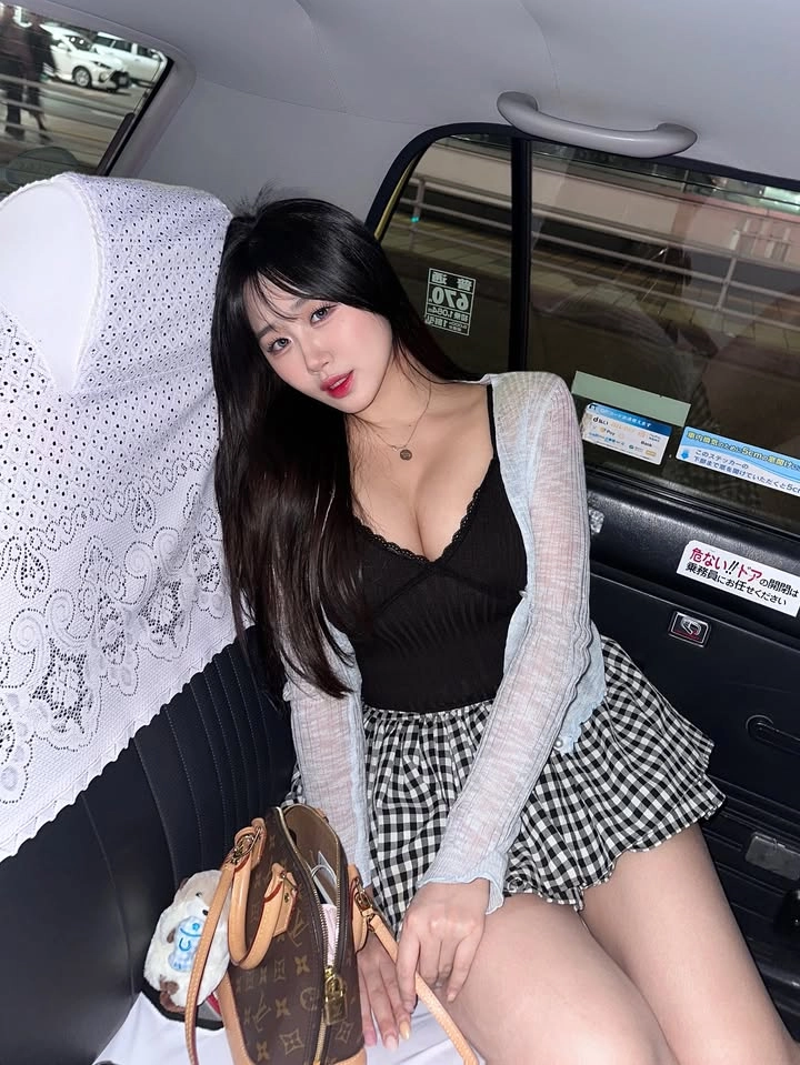 Cô gái xinh đẹp nhất việt nam nóng bỏng tuyệt vời