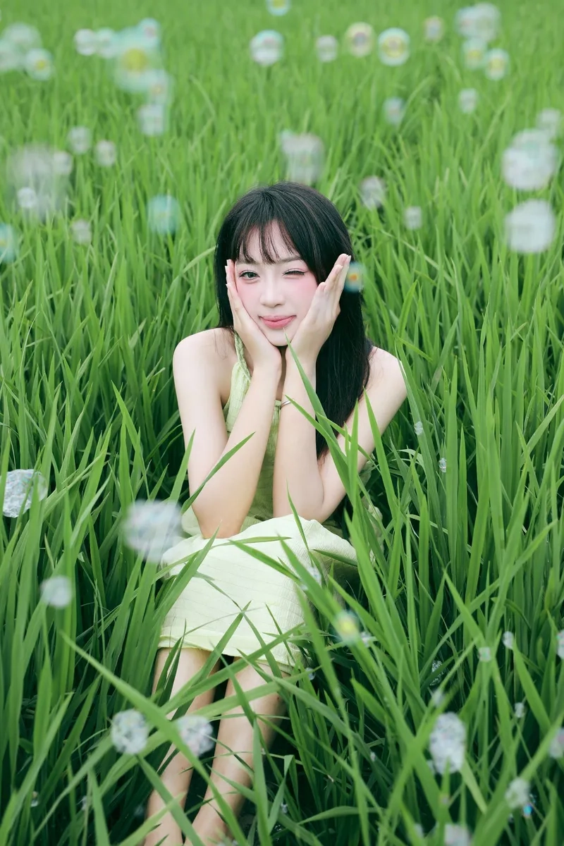 Vẻ gái nông thôn mộc mạc quá